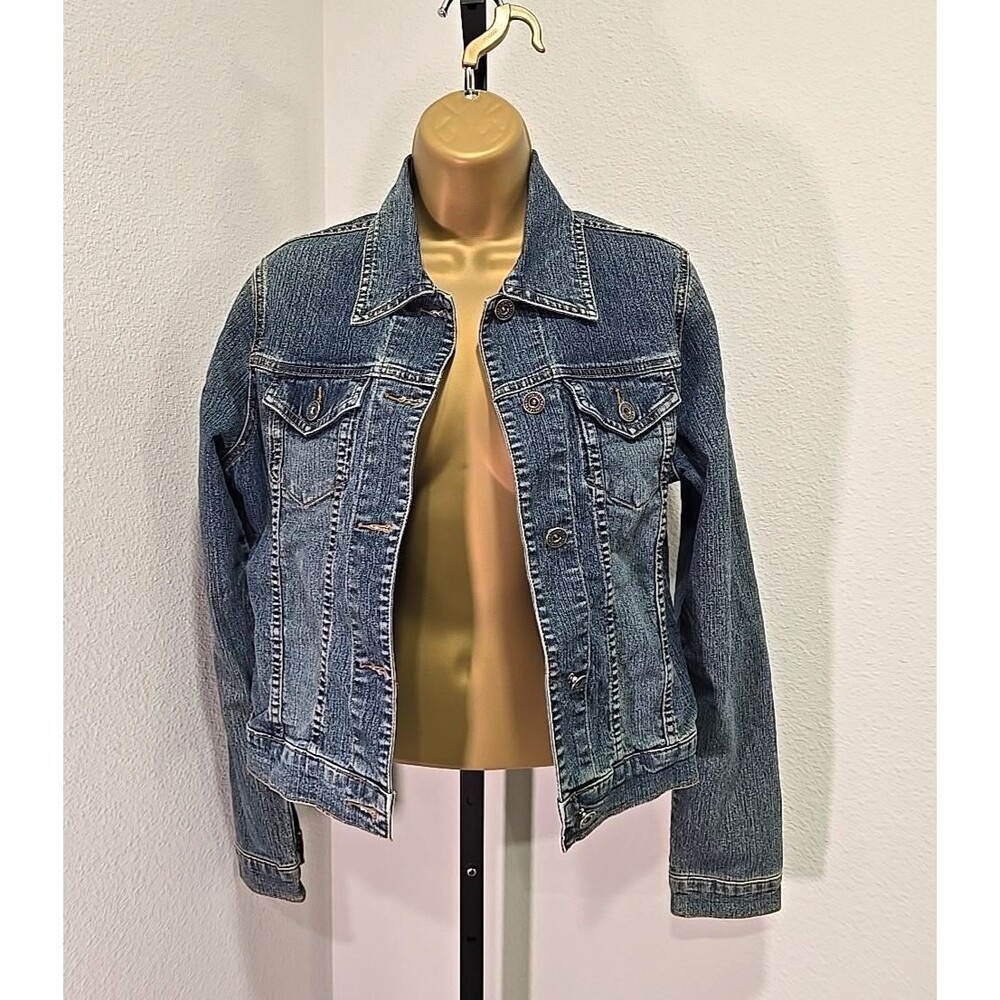 Classic Y2K 90's Denim Jean Trucker Jacket Women's Med Button Front Vintage Wash